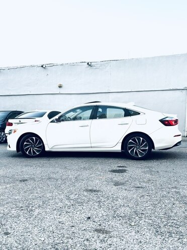 Honda Insight-8
