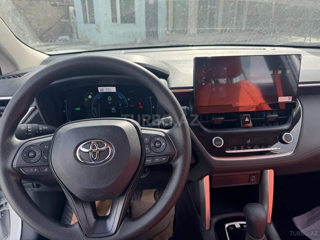 Toyota Corolla Cross 2024, 0 km - 2.0 л - Bakı