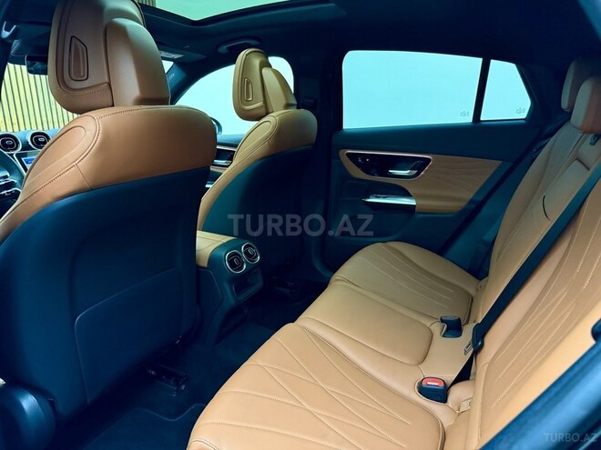 Mercedes GLC 200 4MATIC+ Coupe-16