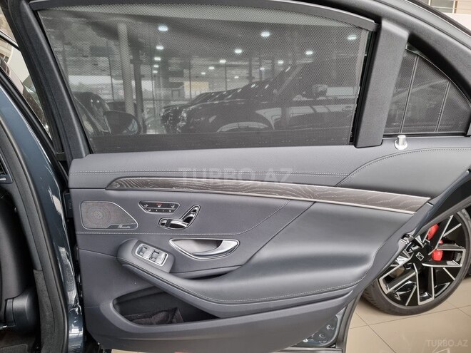 Mercedes S 450 4MATIC-33