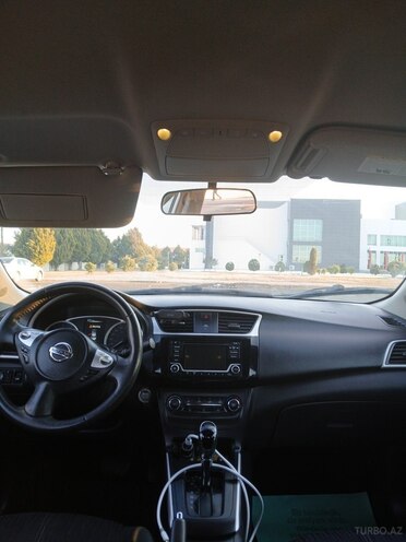 Nissan Sentra 2017, 194,000 km - 1.8 л - Bakı