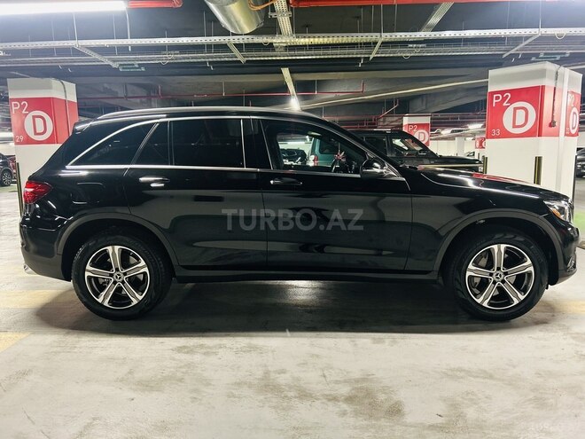Mercedes GLC 300 4MATIC 2018, 179,000 km - 2.0 l - Bakı
