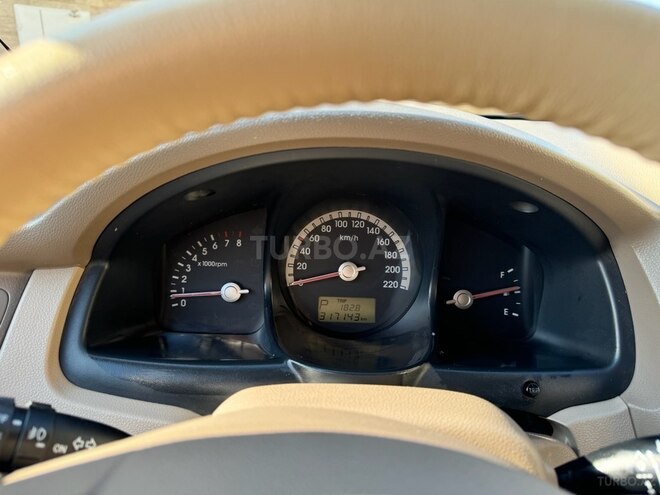Kia Sportage 2008, 318,000 km - 2.0 л - Bakı