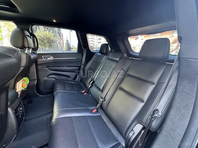 Jeep Grand Cherokee-14