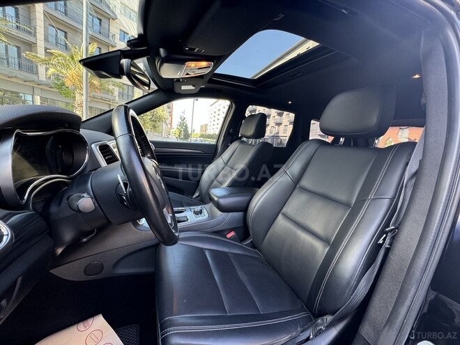 Jeep Grand Cherokee-11