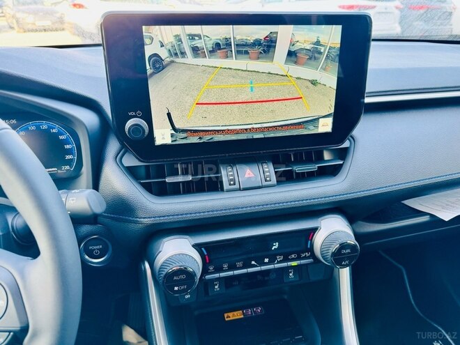 Toyota RAV4-19