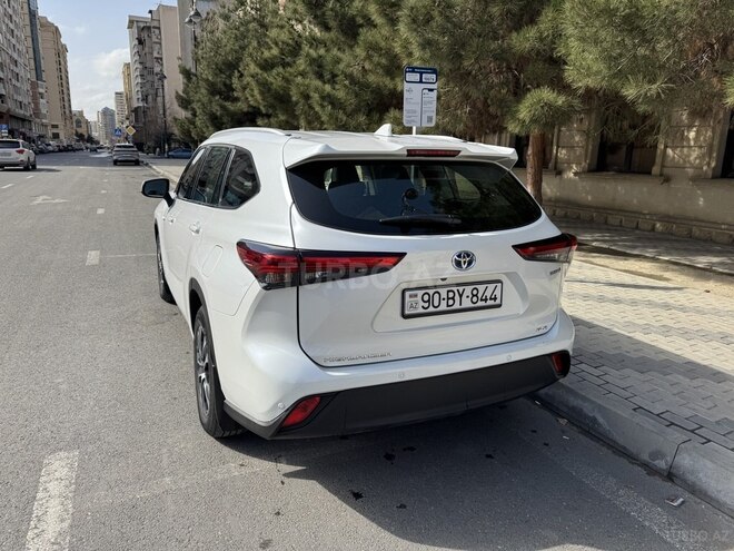 Toyota Highlander 2021, 52,000 km - 2.5 l - Bakı