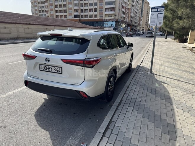 Toyota Highlander 2021, 52,000 km - 2.5 l - Bakı