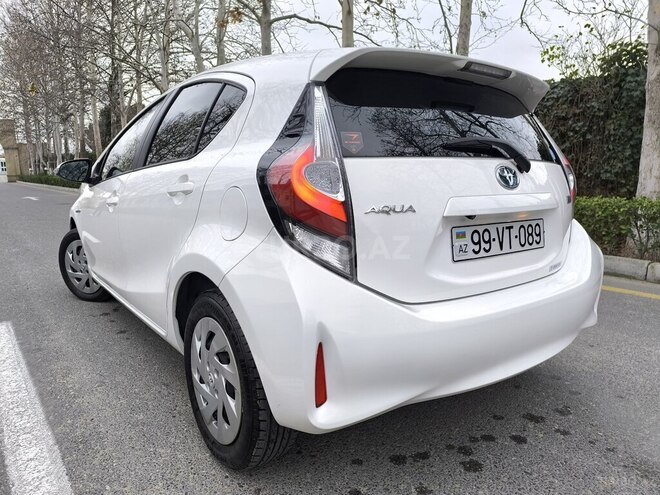 Toyota Aqua 2017, 90,500 km - 1.5 l - Bakı