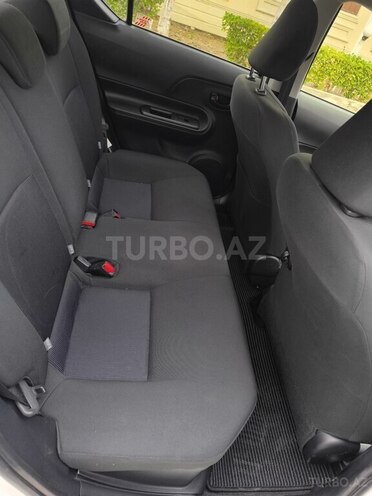 Toyota Aqua 2017, 90,500 km - 1.5 l - Bakı