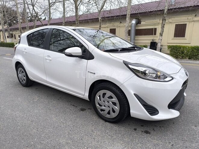 Toyota Aqua 2017, 90,500 km - 1.5 l - Bakı