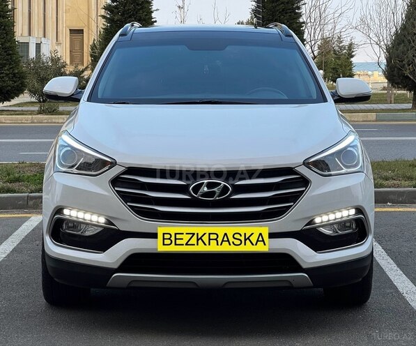 Hyundai Santa Fe-1