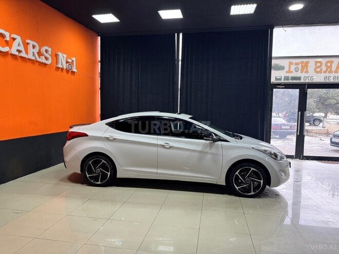 Hyundai Elantra 2013, 252,000 km - 1.8 l - Sumqayıt