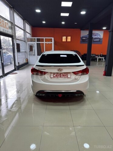Hyundai Elantra 2013, 252,000 km - 1.8 l - Sumqayıt