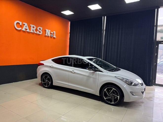 Hyundai Elantra 2013, 252,000 km - 1.8 l - Sumqayıt