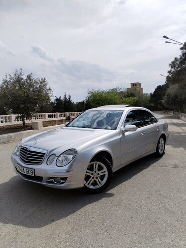 Mercedes E 220 d 2006, 299,000 km - 2.2 л - Bakı