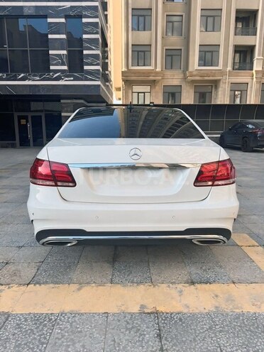 Mercedes E 200 2011, 221,000 km - 1.8 l - Bakı