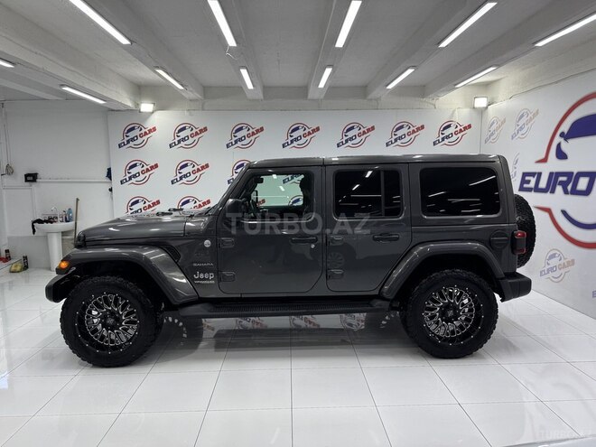 Jeep Wrangler-5