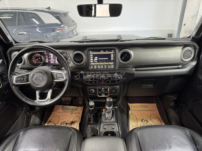 Jeep Wrangler-15