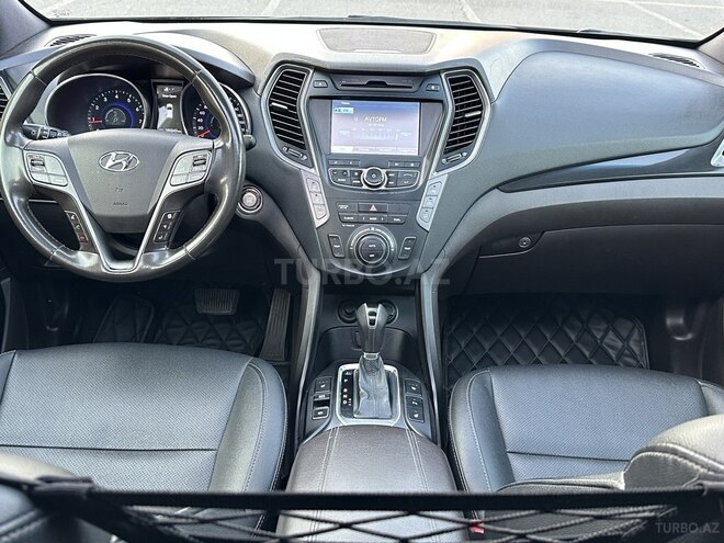 Hyundai Santa Fe-11