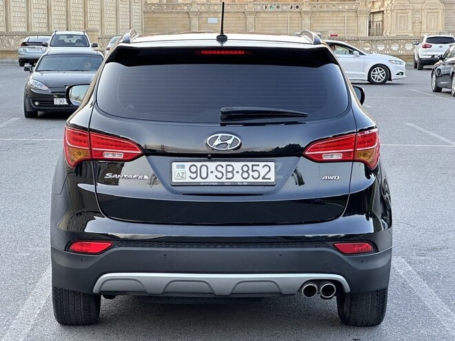 Hyundai Santa Fe-9