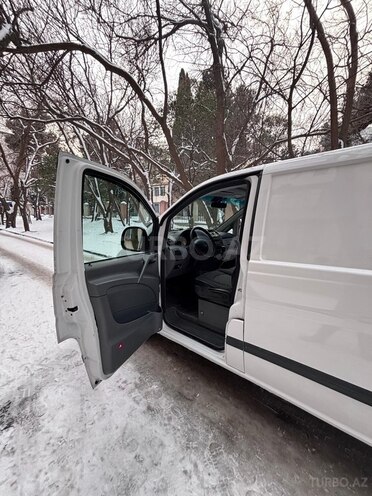 Mercedes Vito 2009, 324,000 km - 2.2 l - Bakı