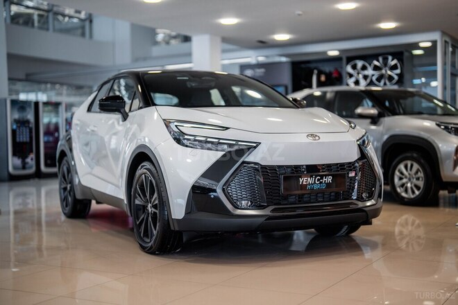 Toyota C-HR-1