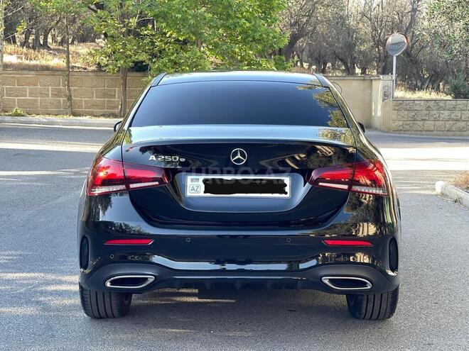 Mercedes A 250 e 2021, 19,800 km - 1.3 л - Bakı