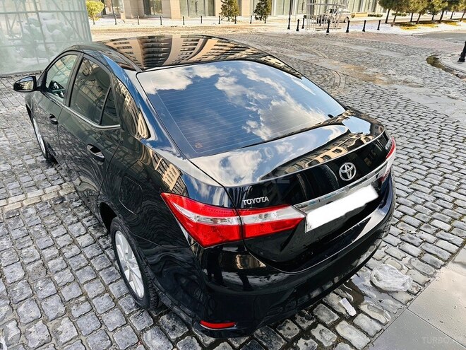 Toyota Corolla 2015, 155,765 km - 1.6 л - Bakı