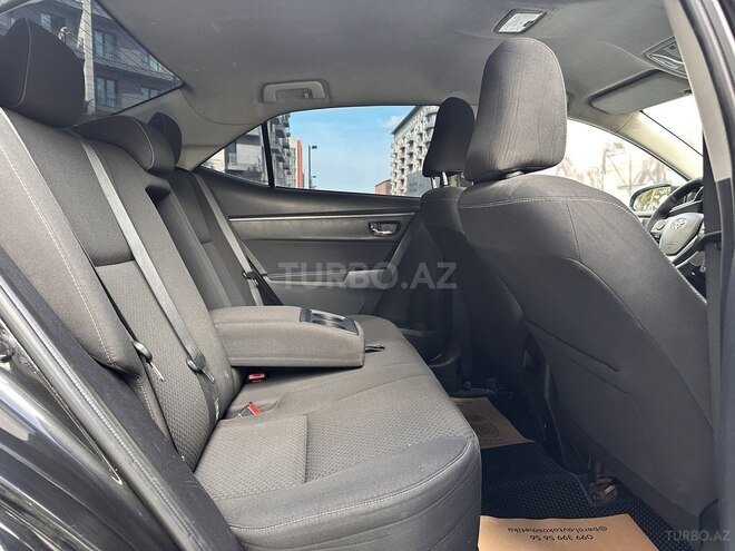Toyota Corolla 2015, 155,765 km - 1.6 л - Bakı