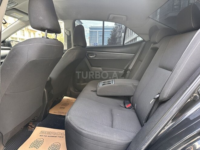 Toyota Corolla 2015, 155,765 km - 1.6 л - Bakı