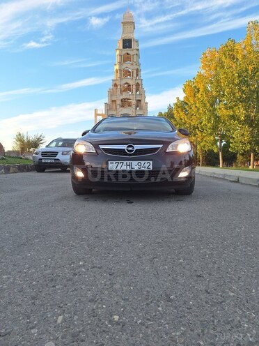 Opel Astra 2011, 285,000 km - 1.3 л - Xaçmaz