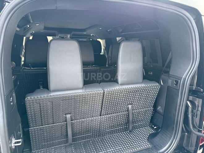 Land Rover Defender 2021, 98,900 km - 3.0 л - Bakı