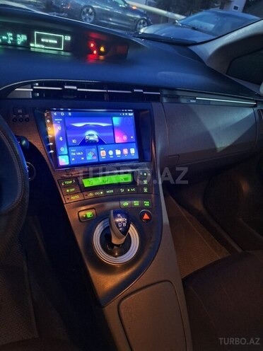 Toyota Prius 2011, 300,000 km - 1.8 l - Bakı