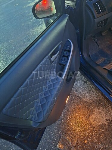 Toyota Prius 2011, 300,000 km - 1.8 l - Bakı