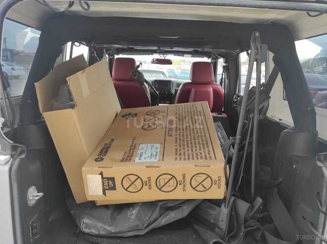 Jeep Wrangler 2014, 48,000 km - 3.6 l - Bakı