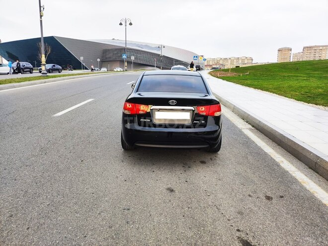 Kia Forte 2010, 160,050 km - 1.6 л - Bakı
