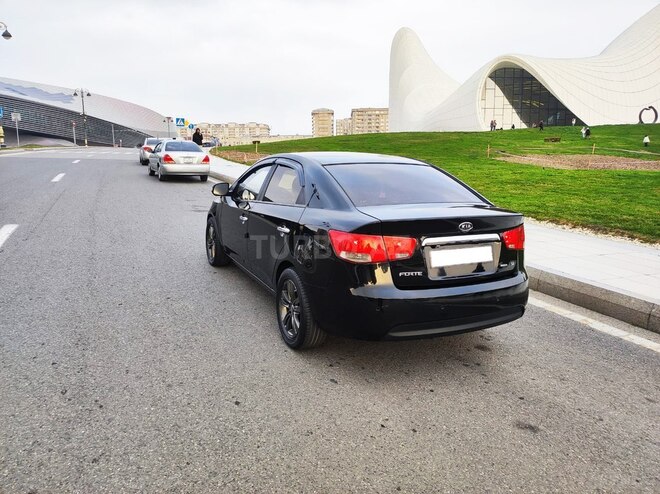Kia Forte 2010, 160,050 km - 1.6 л - Bakı