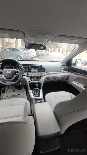Hyundai Elantra 2016, 140,000 km - 2.0 l - Bakı