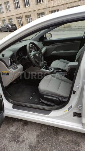Hyundai Elantra 2016, 140,000 km - 2.0 l - Bakı