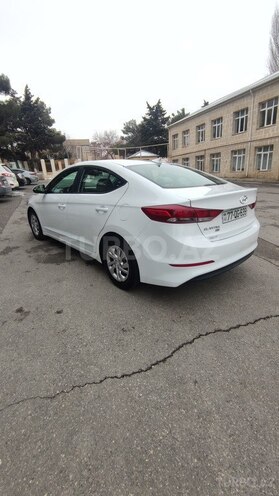 Hyundai Elantra 2016, 140,000 km - 2.0 l - Bakı