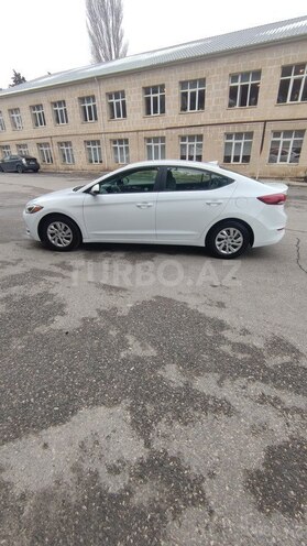 Hyundai Elantra 2016, 140,000 km - 2.0 l - Bakı