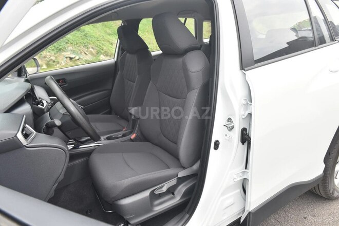 Toyota Corolla Cross 2025, 0 km - 2.0 l - Bakı