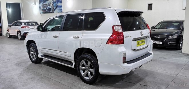 Lexus GX 460 2013, 330,000 km - 4.6 l - Sumqayıt