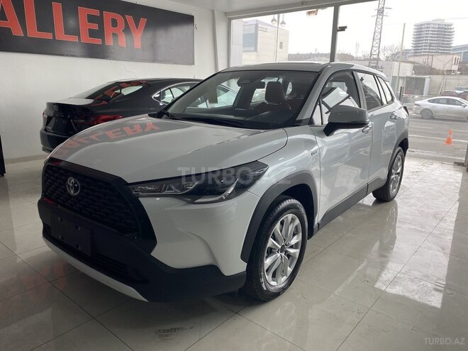 Toyota Corolla Cross 2024, 0 km - 2.0 л - Bakı