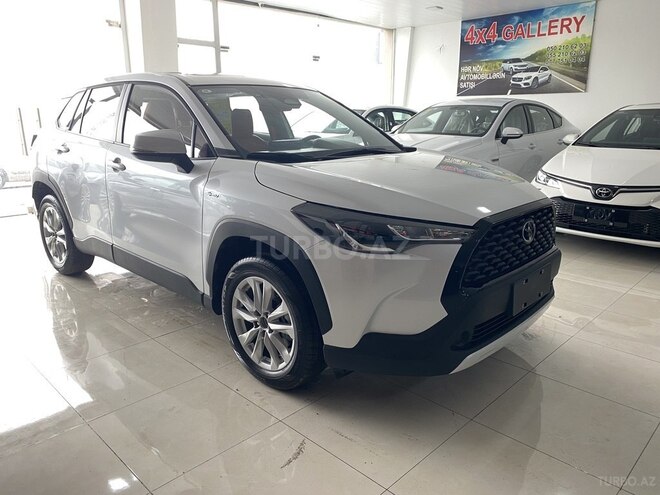 Toyota Corolla Cross 2024, 0 km - 2.0 л - Bakı