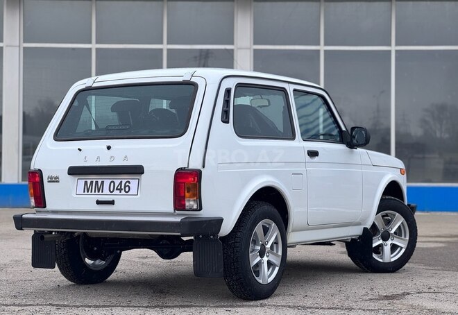 LADA (VAZ) Niva-4