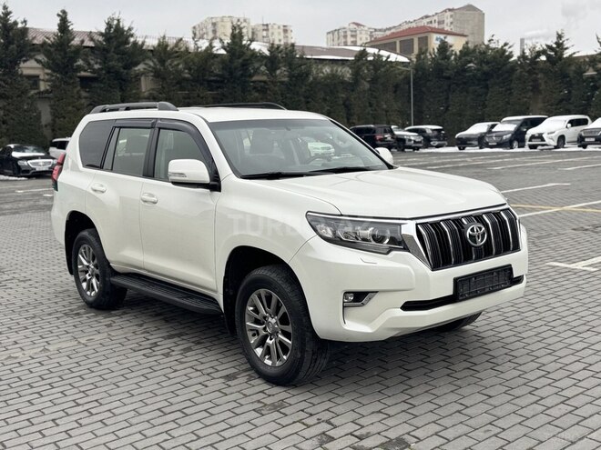 Toyota Land Cruiser Prado-3