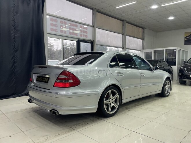 Mercedes E 220 d 2002, 378,000 km - 2.2 l - Sumqayıt