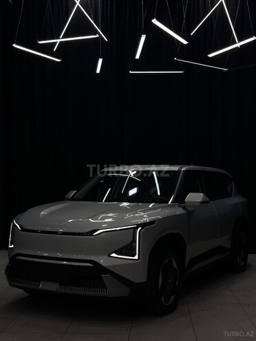 Kia EV5-3